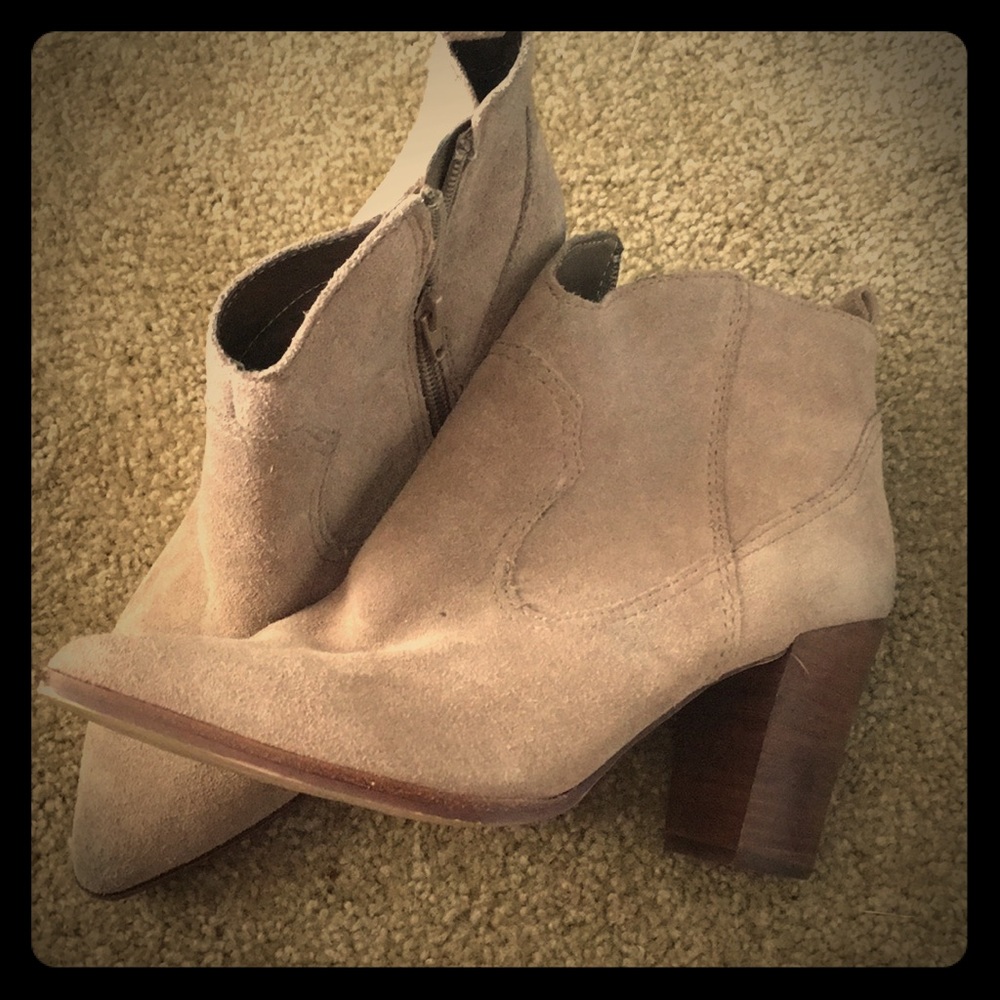 Steve Madden ankle boots, 6.5, worn once